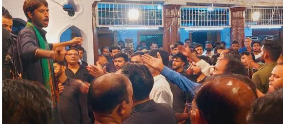 बरेली: शिया समाज ने निकाला कदीमी जुलूस