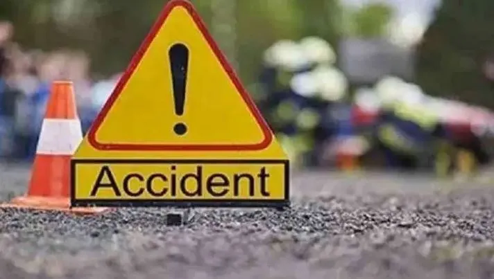 मेरठ: तेज रफ्तार कार की टक्कर से बाइक सवार युवक की मौत, परिजनों में मचा कोहराम