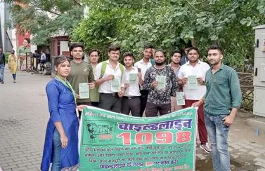 बरेली: चाइल्ड लाइन टीम ने किया कम्युनिटी मीटिंग का आयोजन