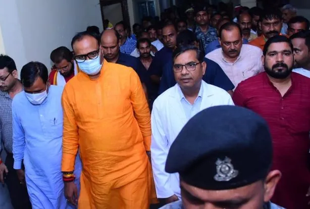 शाहजहांपुर मेडिकल कॉलेज का विस्तार जरूरी: डिप्टी सीएम