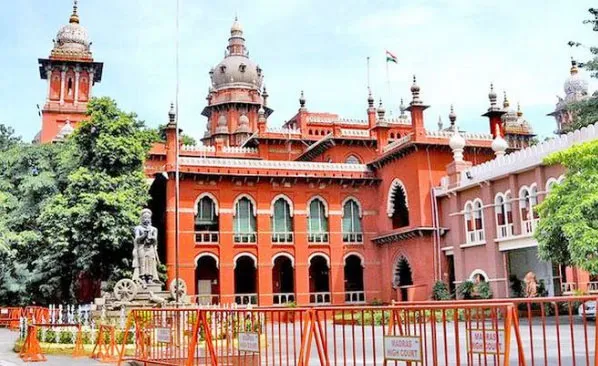 अन्नाद्रमुक के नेता पर लगे भ्रष्टाचार के मामलों की सुनवाई करेगी विशेष अदालत: HC