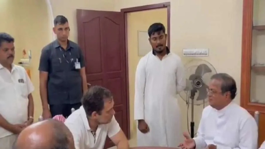 Video: ‘जीसस ही असली भगवान…’ राहुल गांधी को ये ज्ञान बांटने वाले पादरी जा चुके हैं जेल