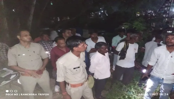 रायबरेली: ट्रेन के सामने कूदकर युवती ने की आत्महत्या