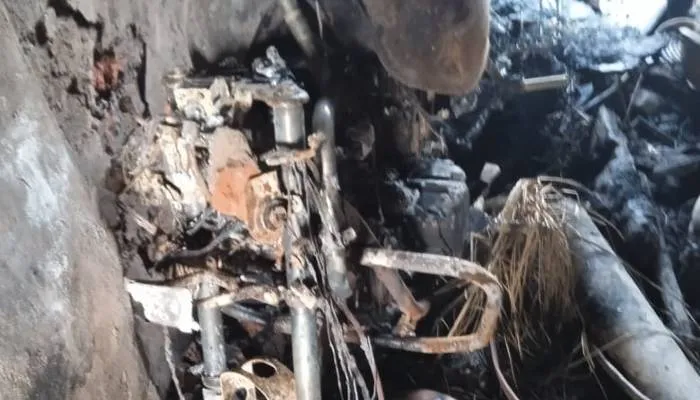 हरदोई: गैस का रिसाव होने से भड़की आग, मचा कोहराम, लाखों का हुआ नुकसान
