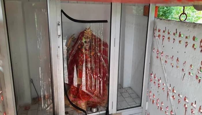 रायबरेली: शिवालय में स्थापित दुर्गा प्रतिमा से आभूषण चोरी