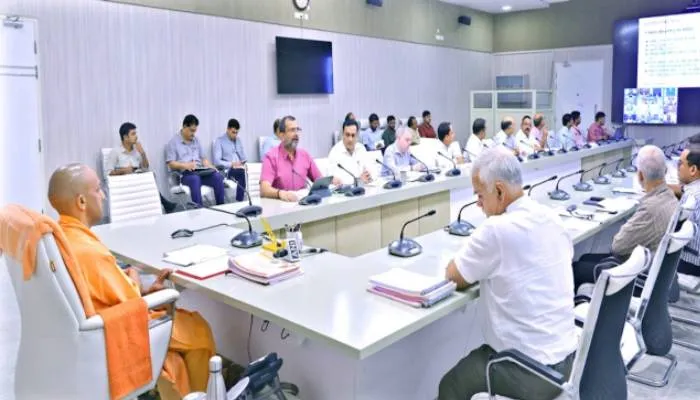 योगी सरकार का बड़ा निर्देश- एनसीआर की तर्ज पर गठित होगा ‘उत्तर प्रदेश राज्य राजधानी क्षेत्र’