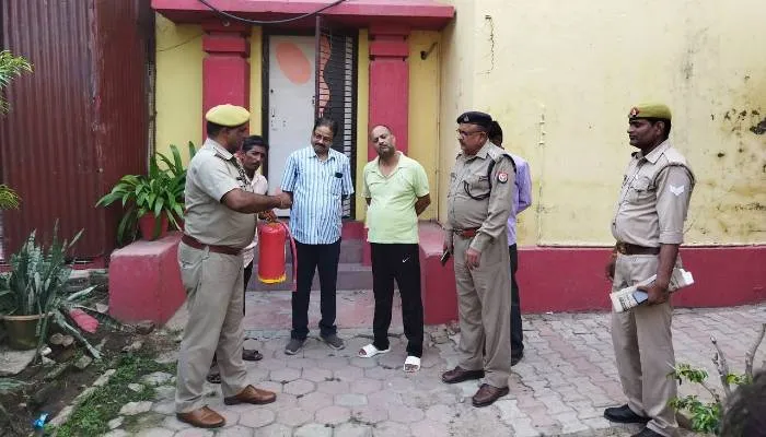 अयोध्या की बिड़ला धर्मशाला समेत पांच को फायर ऑफिसर ने जारी किया नोटिस