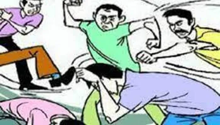 लखनऊ: राजधानी में कानून-व्यवस्था धराशायी, पीजीआई और मड़ियांव में दिनदहाड़े चले लाठी-डंडे