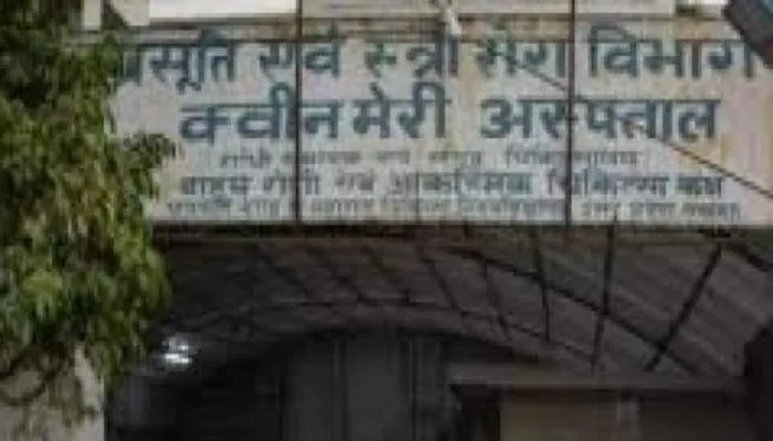 लखनऊ: क्वीनमेरी हॉस्पिटल में गर्भवती डॉक्टर की मौत, परिजनों ने लगाया इलाज में लापरवाही का आरोप
