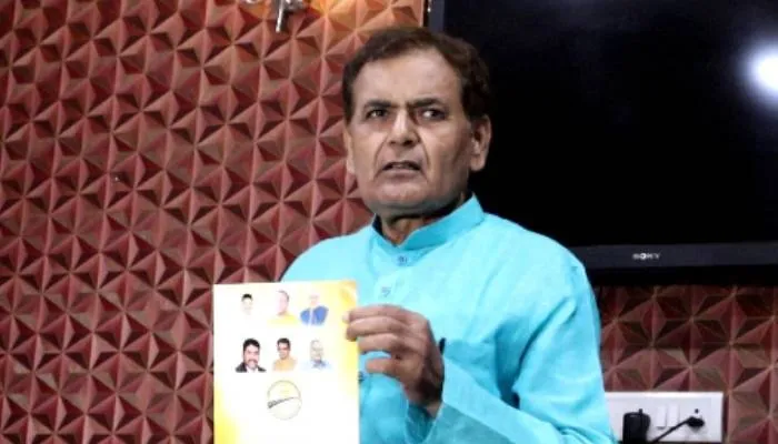 भाजपा नेता डॉ. लालजी प्रसाद ने सपा प्रमुख को बताया अल्पज्ञानी, किया यह बड़ा दावा