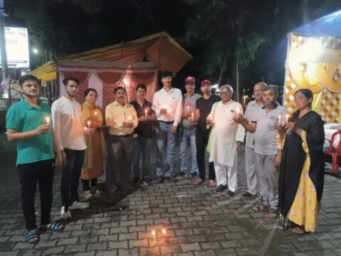 हल्द्वानी: पौड़ी की बेटी अंकिता को श्रद्धांजलि देने एकजुट हुए लोग, हत्यारों को फांसी देने की मांग