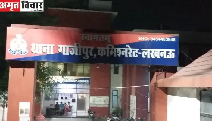 लखनऊ : नशे में धुत मर्चेन्ट नेवी कर्मी की साइन बोर्ड के एंगल में फंसकर मौत
