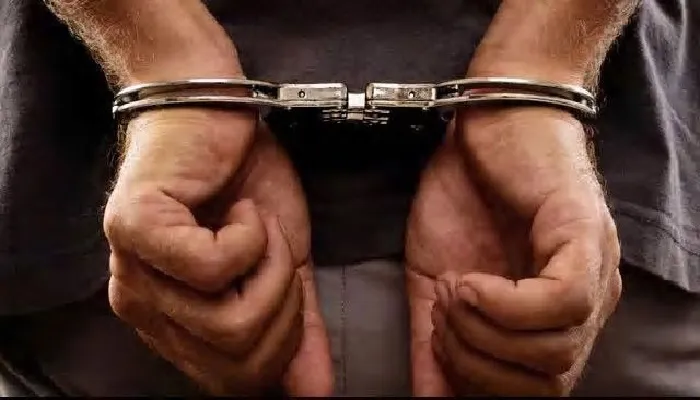 गोरखपुर: पुलिस मुठभेड़ में पशु तस्कर गैंग के दो सदस्य तस्कर गिरफ्तार