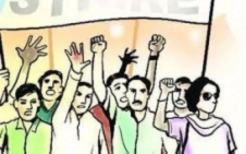 टनकपुर: रोडवेज के मृतक आश्रितों का चौथे दिन भी धरना जारी