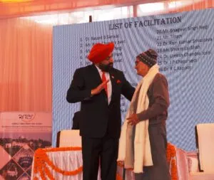 नैनीताल: एरीज के गोल्डन जुबली कार्यक्रम में राज्यपाल ने कहा जय जवान, जय किसान, जय विज्ञान, जय अनुंसधान