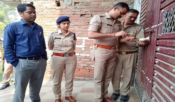 मुरादाबाद: खनन माफिया और प्रधान की 1.45 करोड़ की संपत्ति जब्त