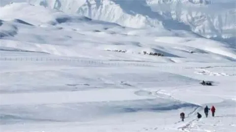 उत्तराखंड: उत्तरकाशी हिमस्खलन में 27 पर्वतारोहियों के शव बरामद, दो की तलाश जारी