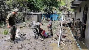 हल्द्वानी: मौसम के कहर में टूटी तीन लोगों की सांस, कई मकान भी ढहे