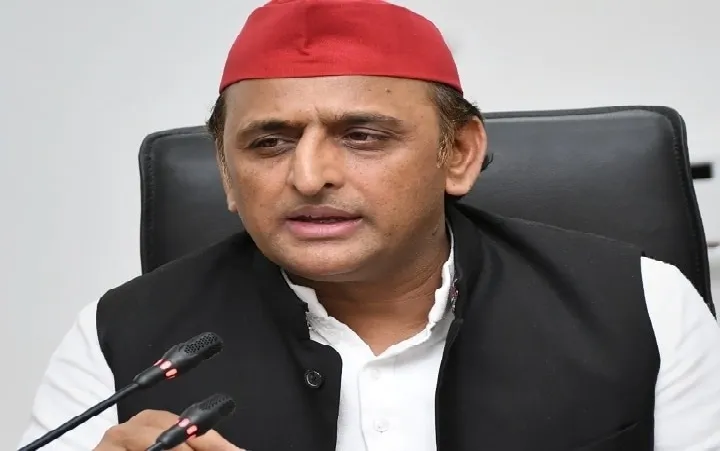 कानपुर हादसे पर अखिलेश यादव ने जताया दु:ख, सरकार से की यह बड़ी मांग