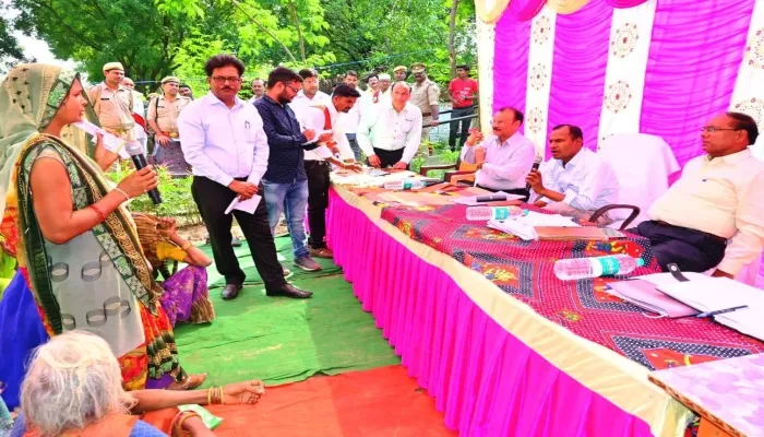 बाढ़ व अतिवृष्टि से हुए नुकसान का आंकलन करें अधिकारी :प्रमुख सचिव परिवहन