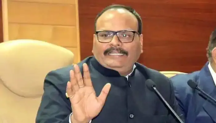 यूपी में डेंगू संक्रमण पूरी तरह से नियंत्रण में :ब्रजेश पाठक