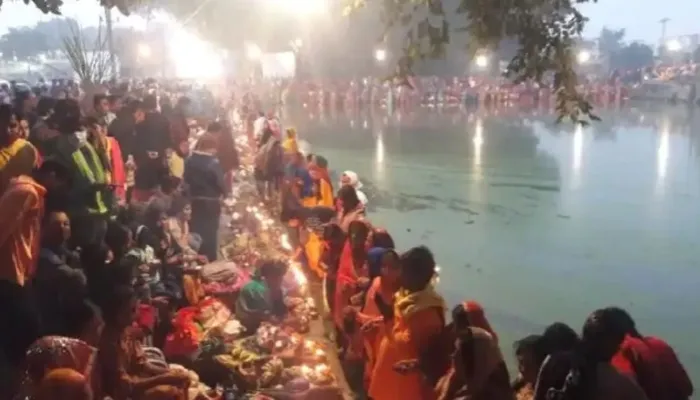 लखनऊ: बिना आईडी के छठ पूजा में नहीं शामिल होंगे बच्चे, डीएम ने जारी किया आदेश