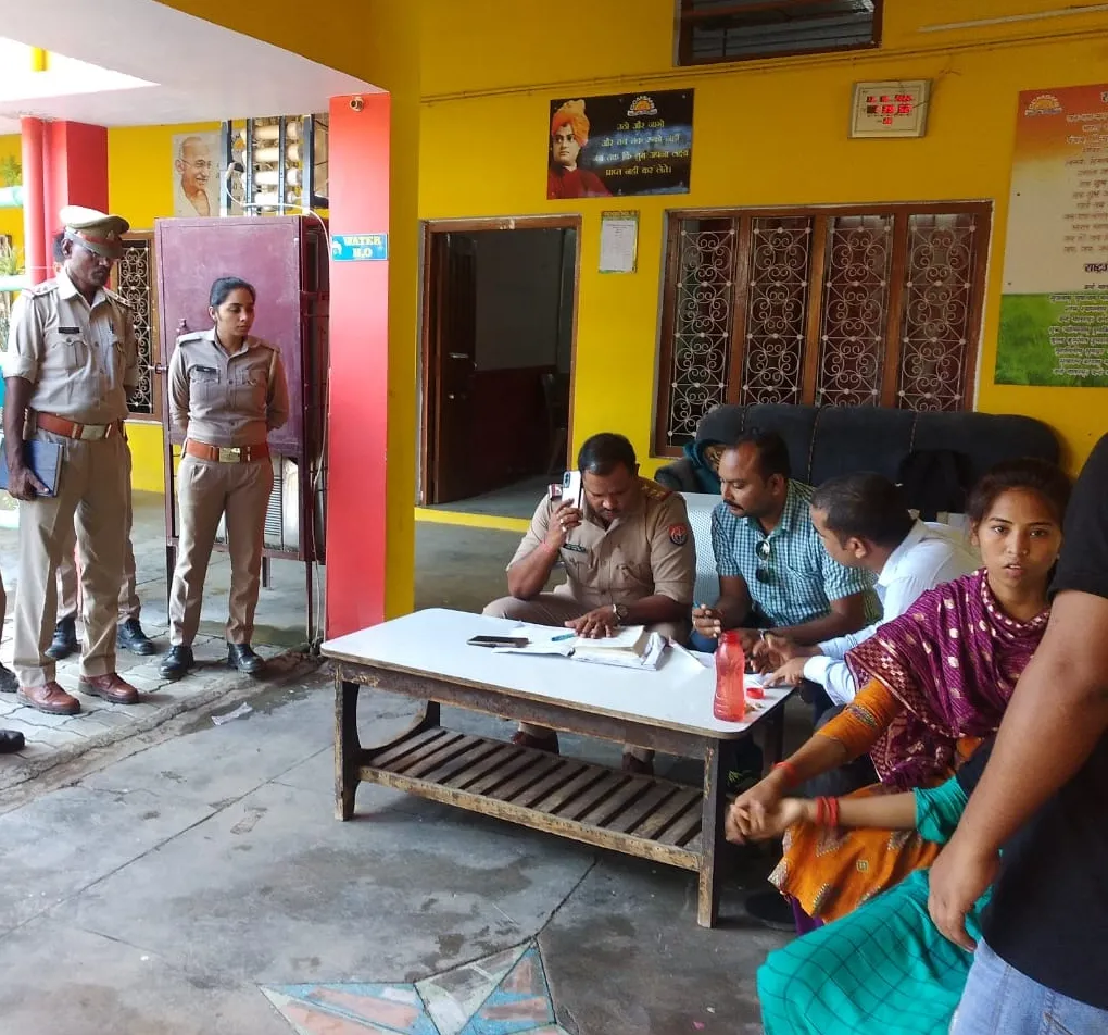 बहराइच: स्कूल का झूला गिरा, एक छात्र की मौत, एक लखनऊ रेफर