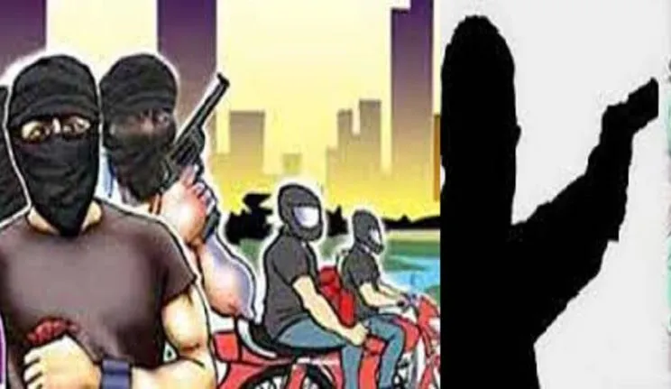 बरेली: बाइक सवार बदमाशों ने कारोबारी के भाई को मारी गोली, मचा हड़कंप