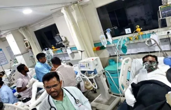 टैंकर में पेट्रोल भरते समय बीपीसीएल के डिपो में धमाका, सात लोग घायल
