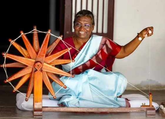 राष्ट्रपति मुर्मू ने कहा- गांधी की तपोभूमि पर आकर अवर्णनीय श्रद्धा-प्रेरणा का हुआ संचार