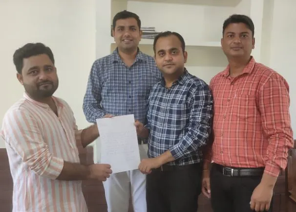 पीलीभीत: गूगल से सर्च किया नंबर जालसाल का निकला और उड़ाए 96 हजार, पुलिस ने इस तरह किया वापस