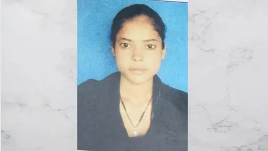 पीलीभीत: प्रेमी बोला- मरना है तो मर…और छात्रा ने फंदा लगाकर दे दी जान