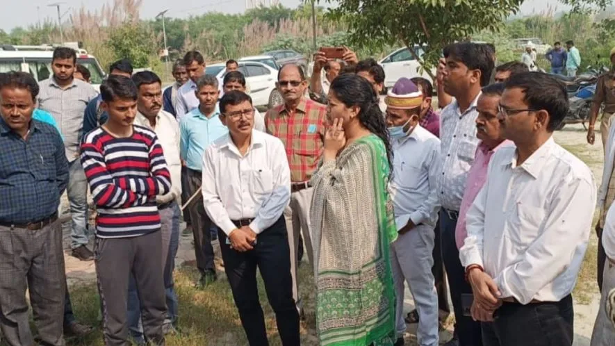 कासगंज: सड़क हादसों ने छीन लीं दो परिवारों की खुशियां, कलेक्ट्रेट समेत दो की हुई मौत