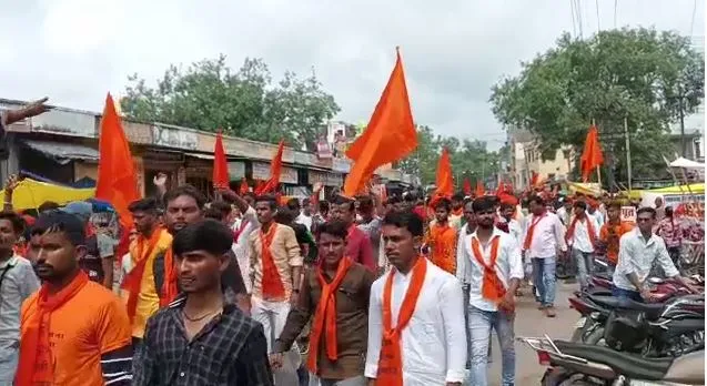 औरैया: बिना परमिशन विजय यात्रा से सदर कोतवाल पर गिरी गाज, हुए लाइन हाजिर