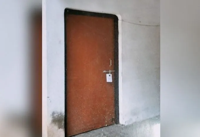 बरेली: रेलवे बिजली निर्माण विभाग के 6 कमरों को किया सील, पुराने रिकार्ड खंगाल रही हैं रेलवे की खुफिया टीमें