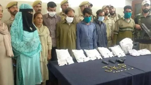 J&K: पुंछ में आईईडी मॉड्यूल आतंकवादी गिरोह का पर्दाफाश, पांच गिरफ्तार