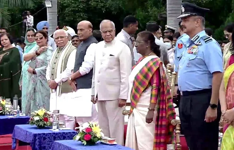Air Force Day: केंद्र सरकार ने वायुसेना में हथियार प्रणाली शाखा की स्थापना को मंजूरी दी: एअर चीफ मार्शल