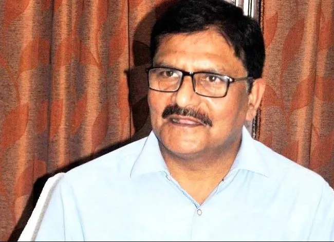 बरेली: डीएम ने कहा- ईद मिलादुन्नबी एवं वाल्मीकि जयंती पर न डालें नई परंपरा