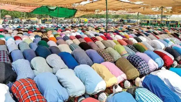 गुरुग्राम में 200 से ज्यादा की भीड़ ने मस्जिद पर किया हमला, नमाजियों को धमकाया