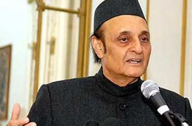 कर्ण सिंह ने कहा- जम्मू कश्मीर में जल्द चुनाव कराये जाएं