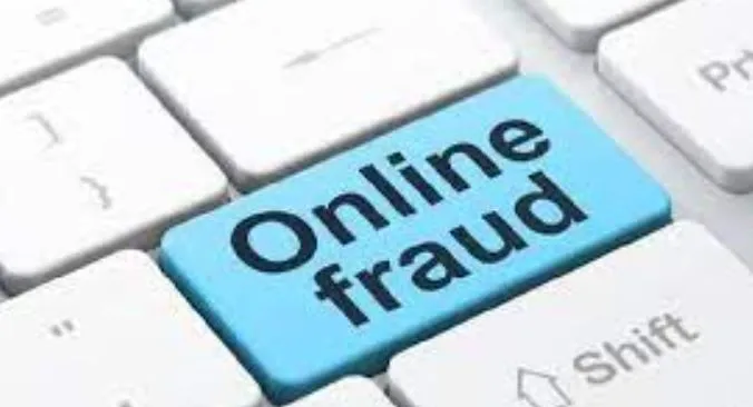 शाहजहांपुर: ऑनलाइन ठगी का शिकार हुआ युवक, पुलिस ने रुपए कराए वापस, जानें पूरा मामला