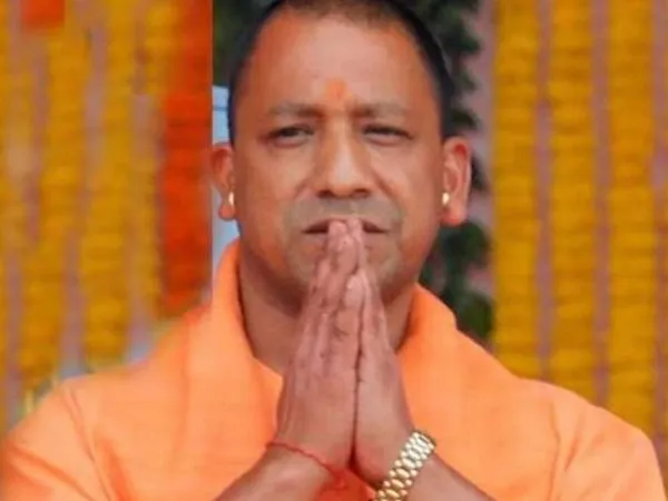 सीएम ने दिया राज्य कर्मियों और पेंशनरों को बड़ा दीपावली गिफ्ट, महंगाई भत्ता व राहत में की चार प्रतिशत बढ़ोतरी