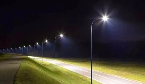 मुरादाबाद : दिवाली पर छह गांव होंगे जगमग, लगाई जाएंगी स्ट्रीट लाइटें