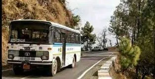 अल्मोड़ा: निगम ने बरती लापरवाही तो अल्मोड़ा से दिल्ली का सफर मुश्किल