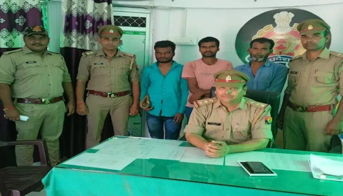 Kanpur Crime: पुत्र और नातियों ने मिलकर की वृद्ध की हत्या, 14 बीघे जमीन को लेकर चल रहा था विवाद