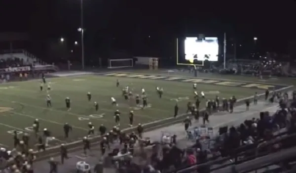 अमेरिका में स्कूली फुटबॉल मैच के दौरान फायरिंग, भगदड़ मची…तीन की मौत
