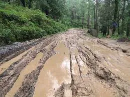 हल्द्वानी: दो माह बाद भी नहीं शुरू हो सका अमृतपुर-जमरानी मार्ग