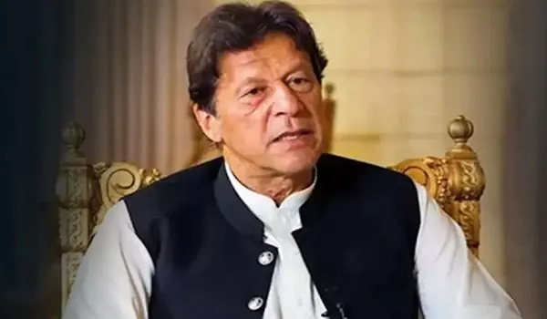 ऑडियो लीक मामले में बढ़ी इमरान खान की मुश्किलें, पाकिस्तान कैबिनेट ने दी कानूनी कार्रवाई को मंजूरी