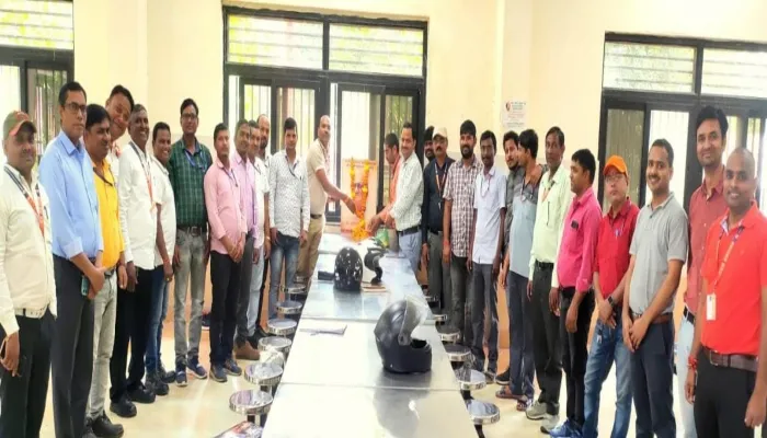 रायबरेली: एमसीएफ में मनाई गई दत्तोपंत ठेंगड़ी की पुण्यतिथि