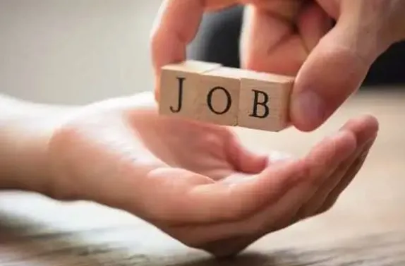 AIIMS Jobs 2022: एम्स में नौकरी करने का सुनहरा अवसर, इन पदों पर निकली वैकेंसी, ऐसे करें आवेदन